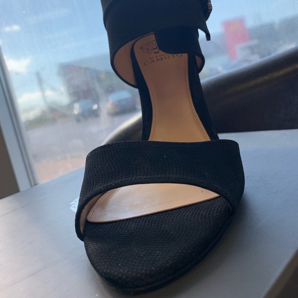 Black leather 4-inch heels with buckle closure - Picture 5 of 5